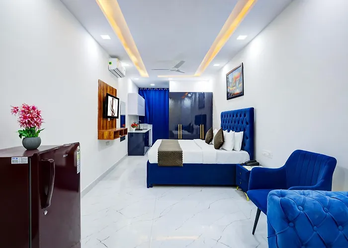 Limewood Stay - Sector 29 Gurgaon
